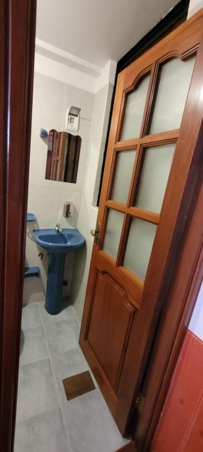 코파카바나 Hostal Sol Y Luna B&B 외부 사진