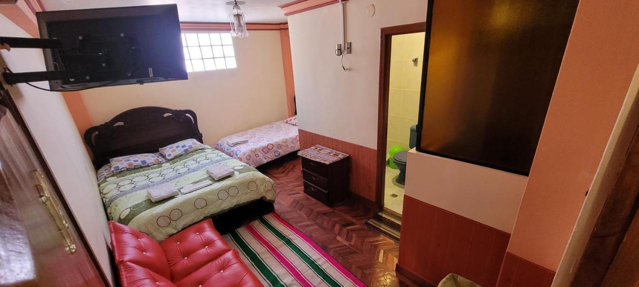 코파카바나 Hostal Sol Y Luna B&B 외부 사진